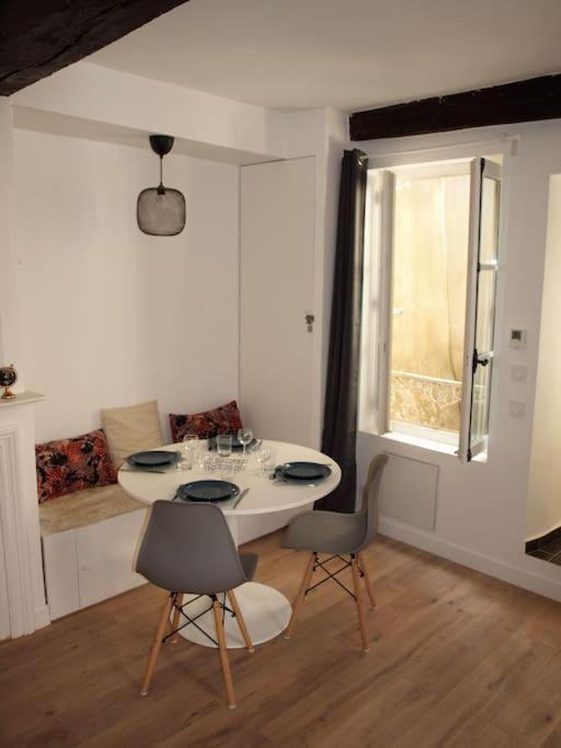 Superbe 2 Pieces A Deux Pas De La Cathedrale Apartment Chartres Exterior foto